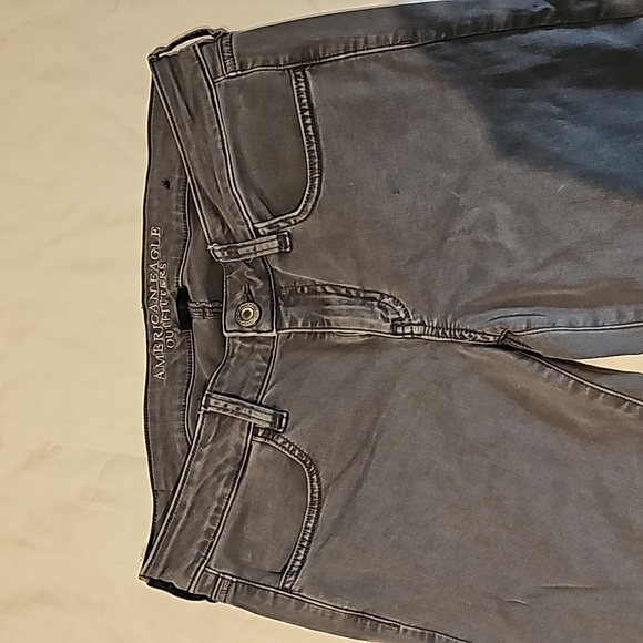 Gently used grey American eagle jeggings - Picture 4 of 5